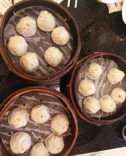 鲜肉小笼