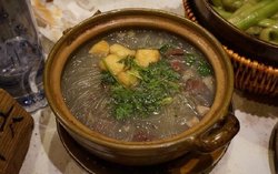 鸭血粉丝砂锅