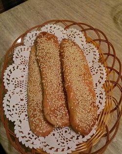 三条猫尾饼
