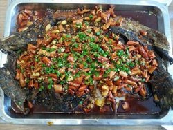 香辣清江鱼