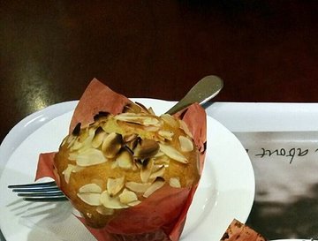 樱桃杏仁麦芬