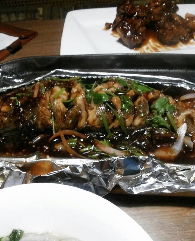 香烤鲈鱼