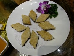韭香墨鱼酥