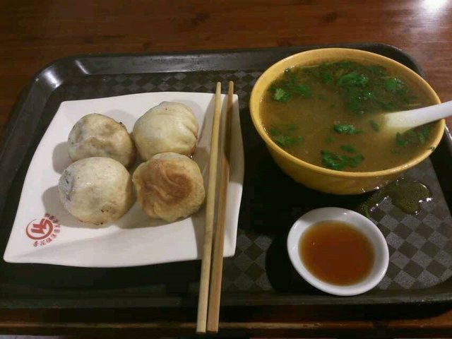 鲜肉生煎