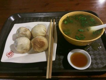 鲜肉生煎