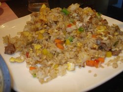 大蒜牛肉炒饭