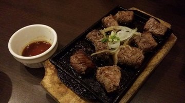 铁板一口牛肉