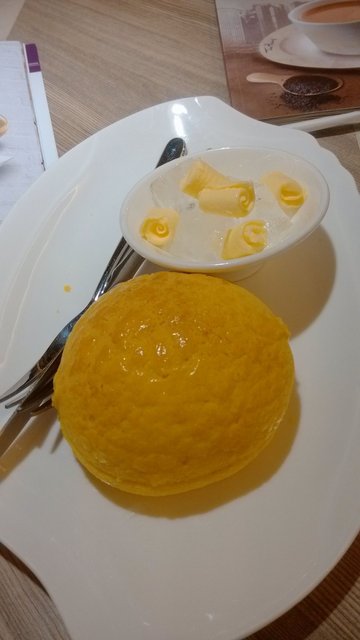 菠萝油