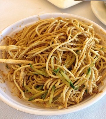 鸡丝凉面