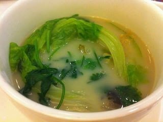 川芎白勺魚頭湯