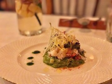 牛油果蟹柳沙律