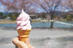 嘴边的海苔屑