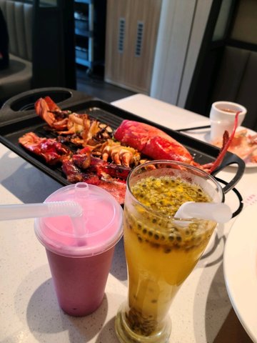 百香果汁，火龍果香蕉汁