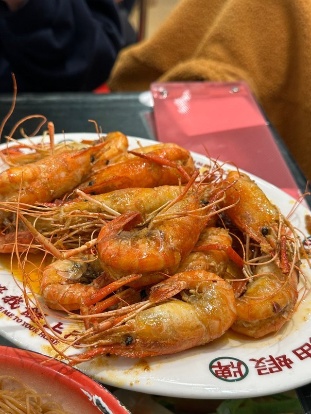 奶油汁一食難忘，我試過最好食既奶油蝦！每隻都有好多膏，蝦肉新鮮彈牙
