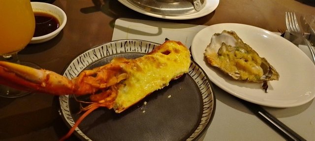 芝士焗龍蝦半隻