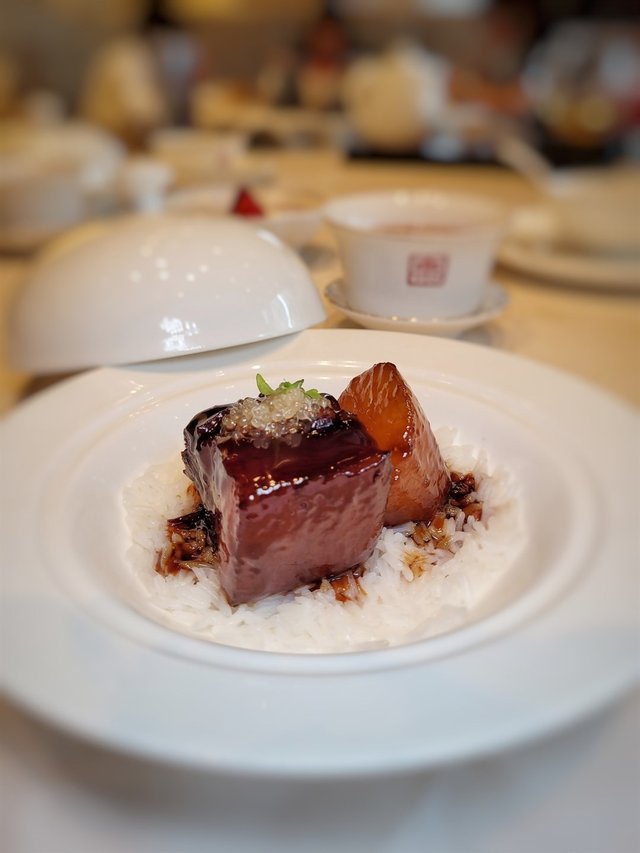 香樂園紅燒肉配指橙