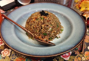 黑松露風味牛肉炒飯