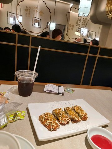 手打墨鱼紫菜酥